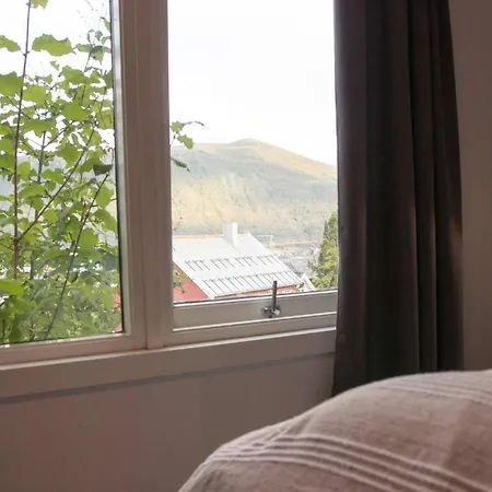 Modern Comfort With Panoramic View *