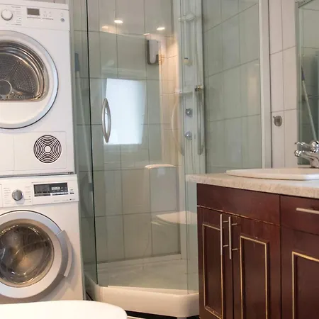 Modern Comfort With Panoramic View Lejlighed *